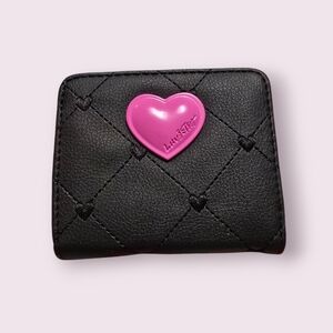 Betsey Johnson Small Heart Wallet